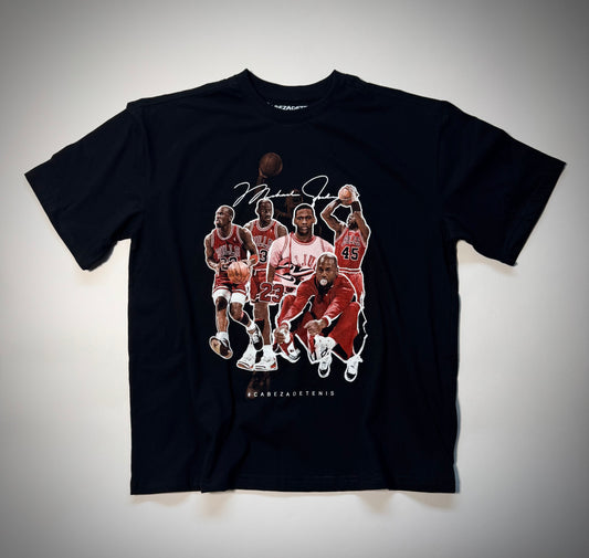 Frente de Playera negra tipo vintage con collage de los Top 5 modelos de Jordan en diseño retro